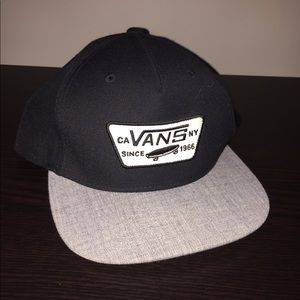 VANS SNAP BACK